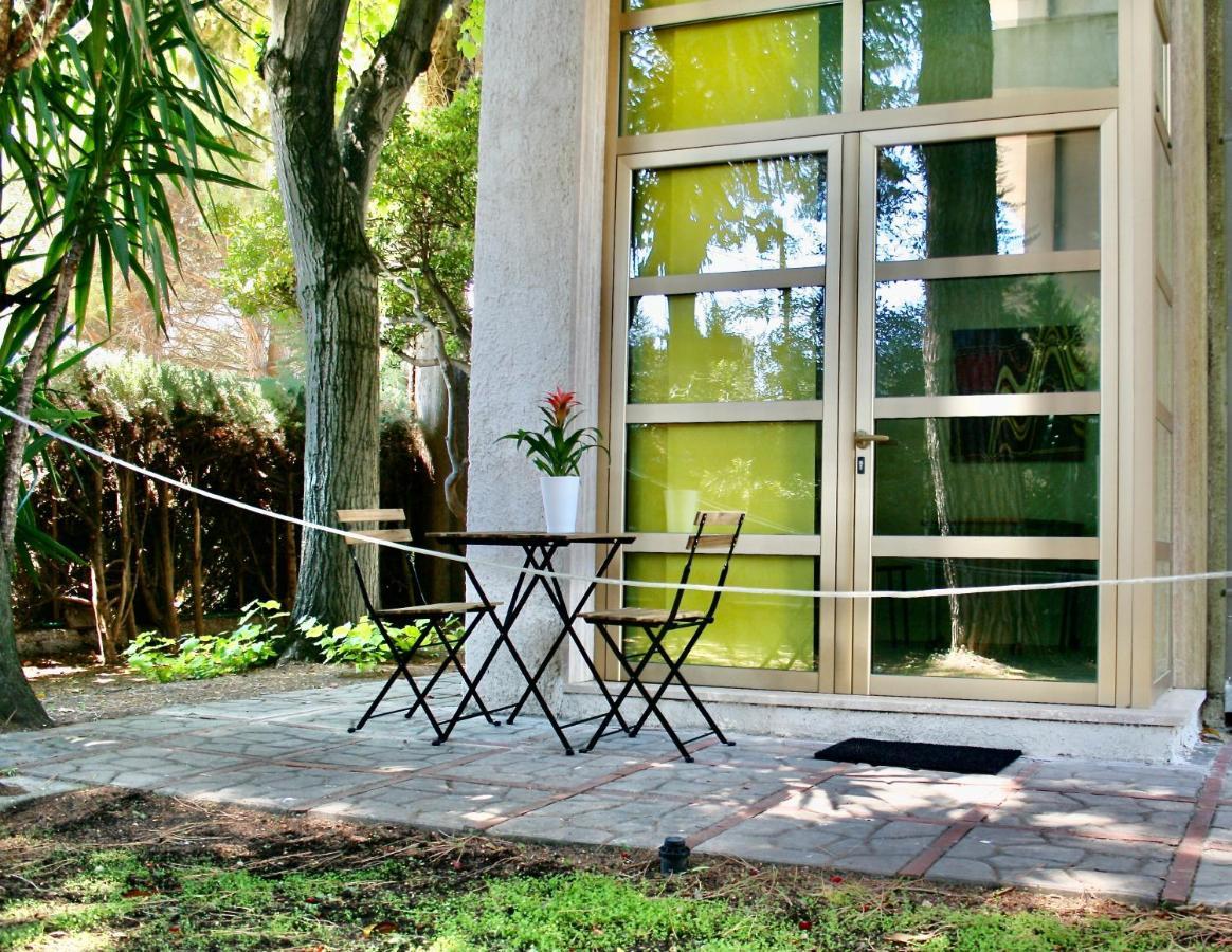Buenretirope - Confortevoli Appartamentini Con Giardino Pescara Exteriör bild